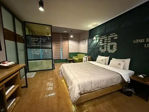 Venice Hotel Ulsan 3*,